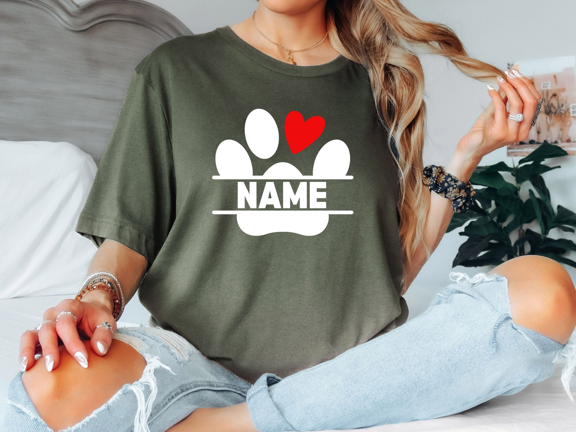 Custom Pet Name Shirt | Personalized Paw Print T-Shirt with Heart | Unisex & Women Adult, Youth, Toddler, Baby Shirt & Unisex Bodysuit | Dog Mom Gift-P001